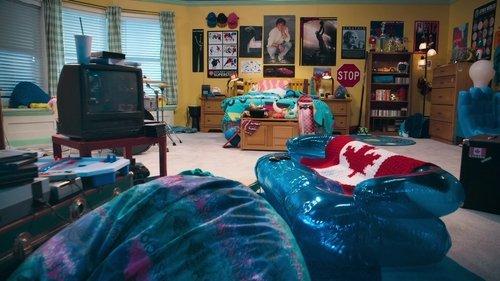 LEGO Masters Season 6 Episode 8 - Is It Brick? 90's Edition