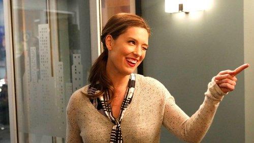 Great News Season 2 Episode 9 - Love Is Dead