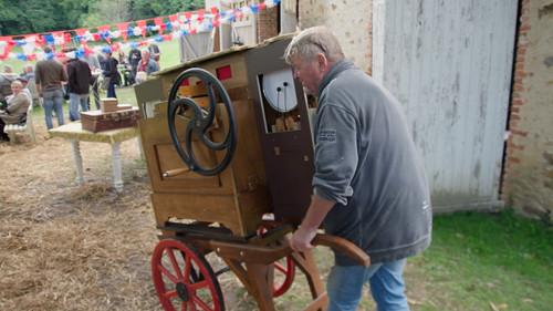 Jelies & Gnodde: Grote Gezinnen Emigreren Season 1 Episode 4 - Episode 4