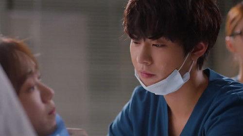 Dr. Romantic Season 2 Episode 7 - The Line that Should be Protected