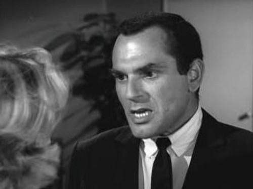 The Twilight Zone Season 5 Episode 16 - The Self-Improvement of Salvadore Ross