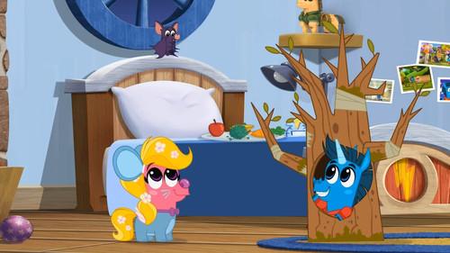 Corn & Peg Season 2 Episode 11 - Trick or Squeak