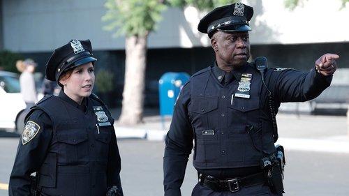 undefined Season 7 Episode 1 - Manhunter