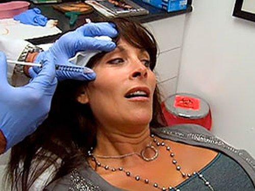 The Real Housewives of Orange County Season 3 Episode 9 - Frienemies