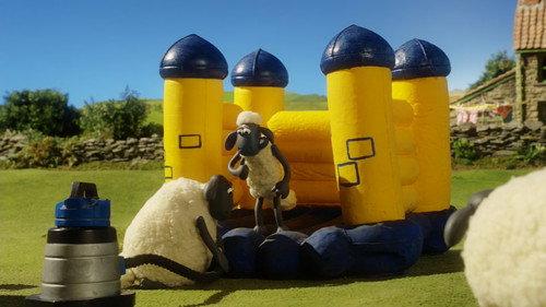 Shaun the Sheep Championsheeps Season 1 Episode 18 - Trampoline