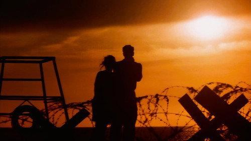 China Beach Season 4 Episode 17 - Hello, Goodbye (2)