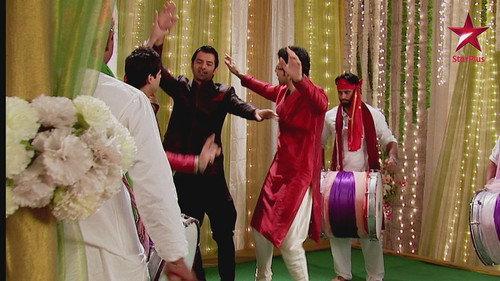 Iss Pyaar Ko Kya Naam Doon? Season 9 Episode 11 - Garima Meets Daadi in the Dark