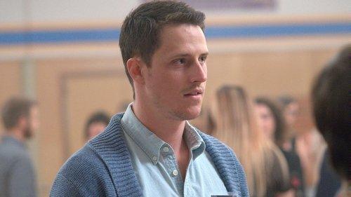 A Teacher Season 1 Episode 10 - Episode 10