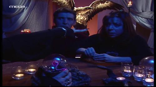 I love you you love me Season 1 Episode 17 - Sto aerodromio, Sto medium, Sto party