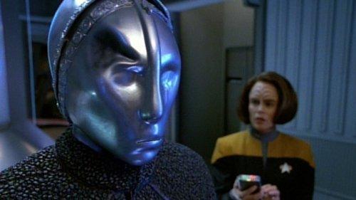 Star Trek: Voyager Season 2 Episode 13 - Prototype