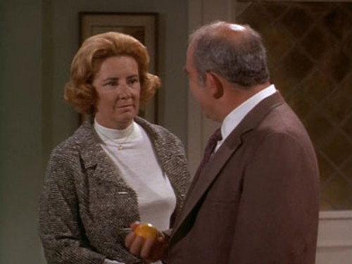 The Mary Tyler Moore Show Season 4 Episode 4 - The Lou and Edie Story