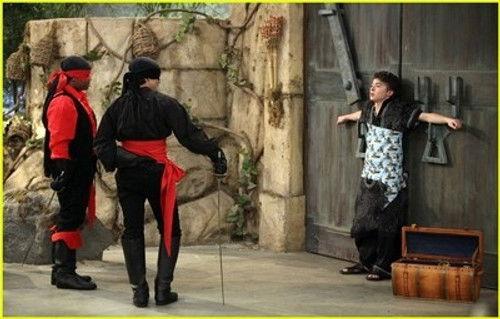 Pair of Kings Season 2 Episode 5 - Kings of Thieves