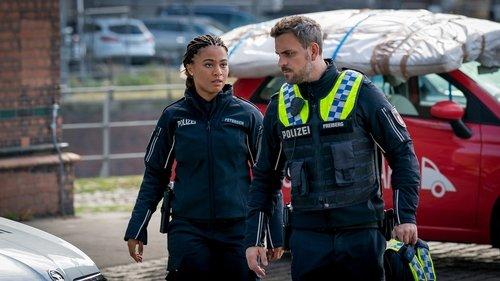 Hamburg Dockland Season 18 Episode 8 - Episode 8