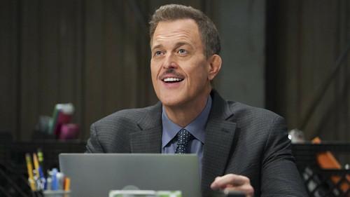 Bob Hearts Abishola Season 4 Episode 10 - An Afro and a Peugeot