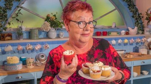 The Great British Bake Off: An Extra Slice Season 1 Episode 10 - Episode 10