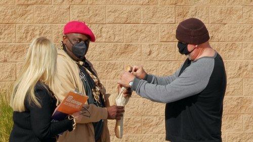 Storage Wars Season 13 Episode 8 - Breaking Bread