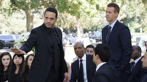 Notorious Season 1 Episode 2 - The Perp Walk