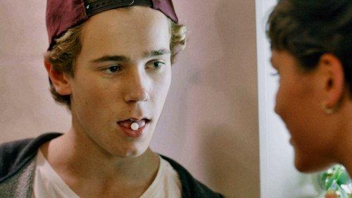 SKAM Season 3 Episode 1 - Good luck, Isak