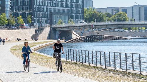 Samantha Brown’s Places to Love Season 8 Episode 4 - Berlin, Leipzig and Meissen, Germany