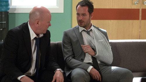 EastEnders Season 31 Episode 2 - 4990