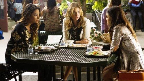Pretty Little Liars Season 4 Episode 20 - Free Fall