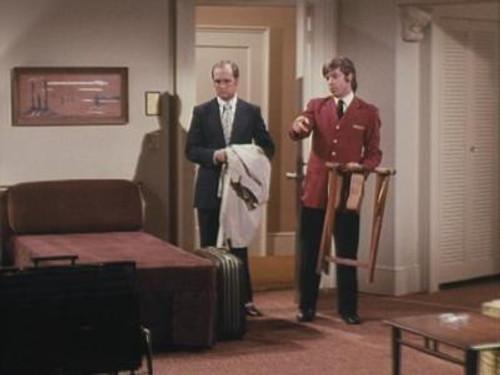 The Bob Newhart Show Season 1 Episode 11 - I Want to Be Alone