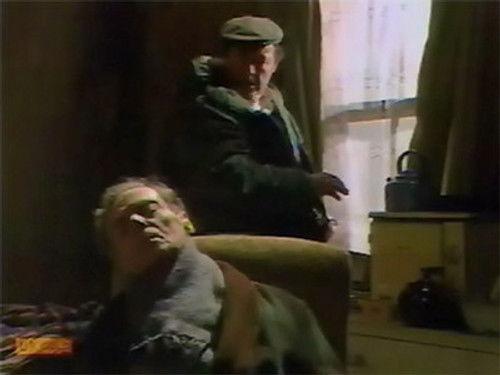 EastEnders Season 1 Episode 1 - 1