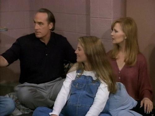 Coach Season 8 Episode 25 - Somebody's Baby