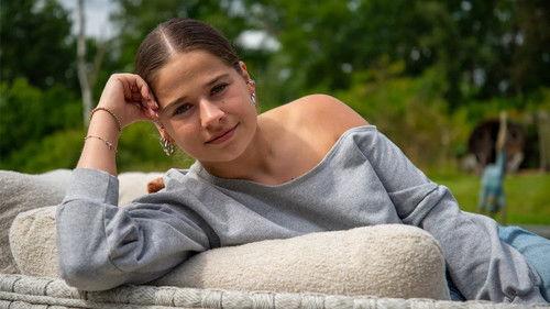 The House Season 10 Episode 3 - Laura Tesoro