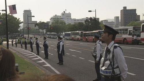 Document 72 Hours Season 7 Episode 22 - Hiroshima: On the Street Corner Waiting for the President