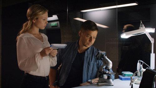 Crossing Lines Season 3 Episode 11 - Penalty