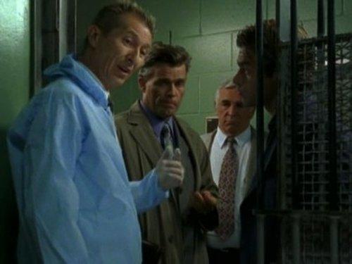 Da Vinci's Inquest Season 2 Episode 3 - The Hanged Man