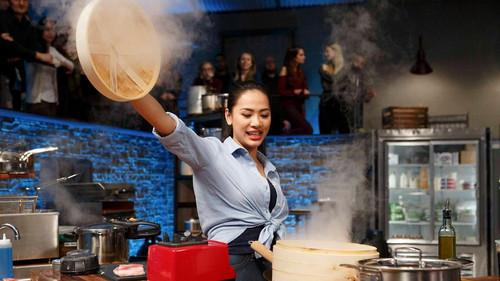 Beat Bobby Flay Season 14 Episode 2 - Take a Bao