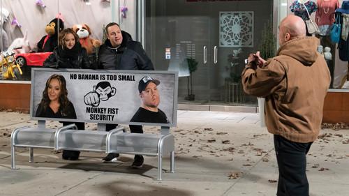 Kevin Can Wait Season 2 Episode 13 - Monkey Fist Insecurity