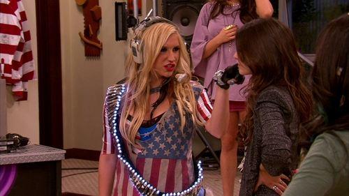 Victorious Season 2 Episode 3 - Ice Cream for Ke$ha