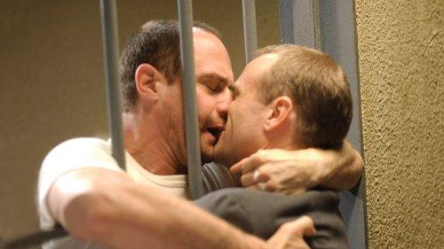 Oz Season 6 Episode 4 - A Failure to Communicate