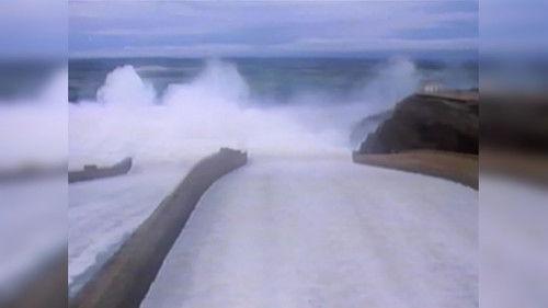 Beakman's World Season 2 Episode 18 - Money, Beakmania & Water Power