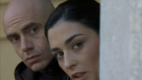 The new squad Season 1 Episode 8 - Trust me, I'll fix this / Desperate times call for desperate measures