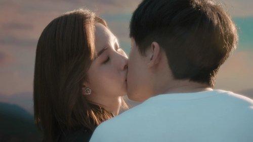 Women Walk The Line Season 1 Episode 13 - Episode 13