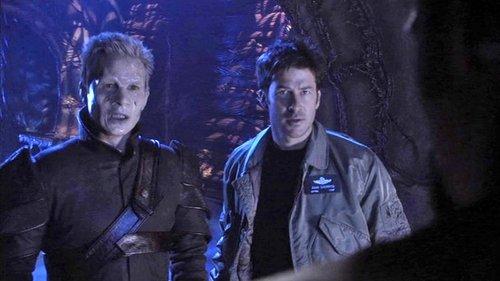 Stargate Atlantis Season 3 Episode 1 - No Man's Land (2)