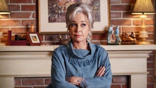 Young Sheldon Season 5 Episode 3 - Potential Energy and Hooch on a Park Bench