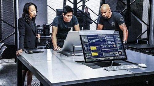 S.W.A.T. Season 2 Episode 10 - 1000 Joules