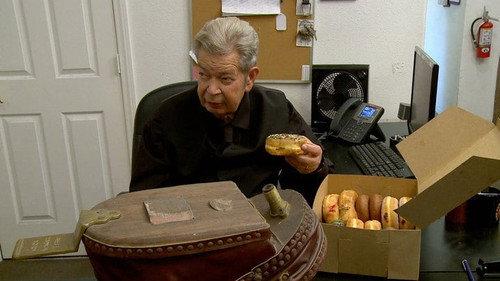 Pawn Stars Season 9 Episode 11 - Rescue 9-1-Chum