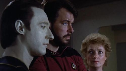 Star Trek: The Next Generation Season 2 Episode 1 - The Child