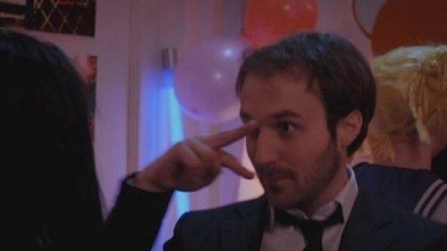 Bref Season 1 Episode 73 - Episode 73