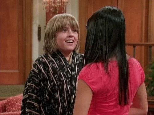 The Suite Life of Zack & Cody Season 3 Episode 18 - Romancing the Phone