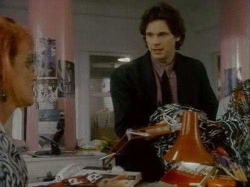 The Hitchhiker Season 2 Episode 10 - Joker