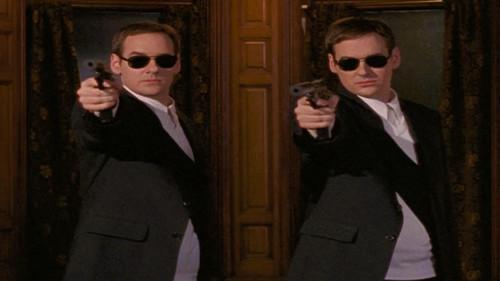 La Femme Nikita Season 4 Episode 14 - Line in the Sand