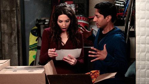 Whitney Season 1 Episode 19 - The Ex Box