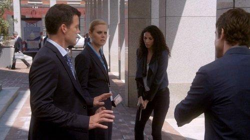 Warehouse 13 Season 5 Episode 2 - Secret Services